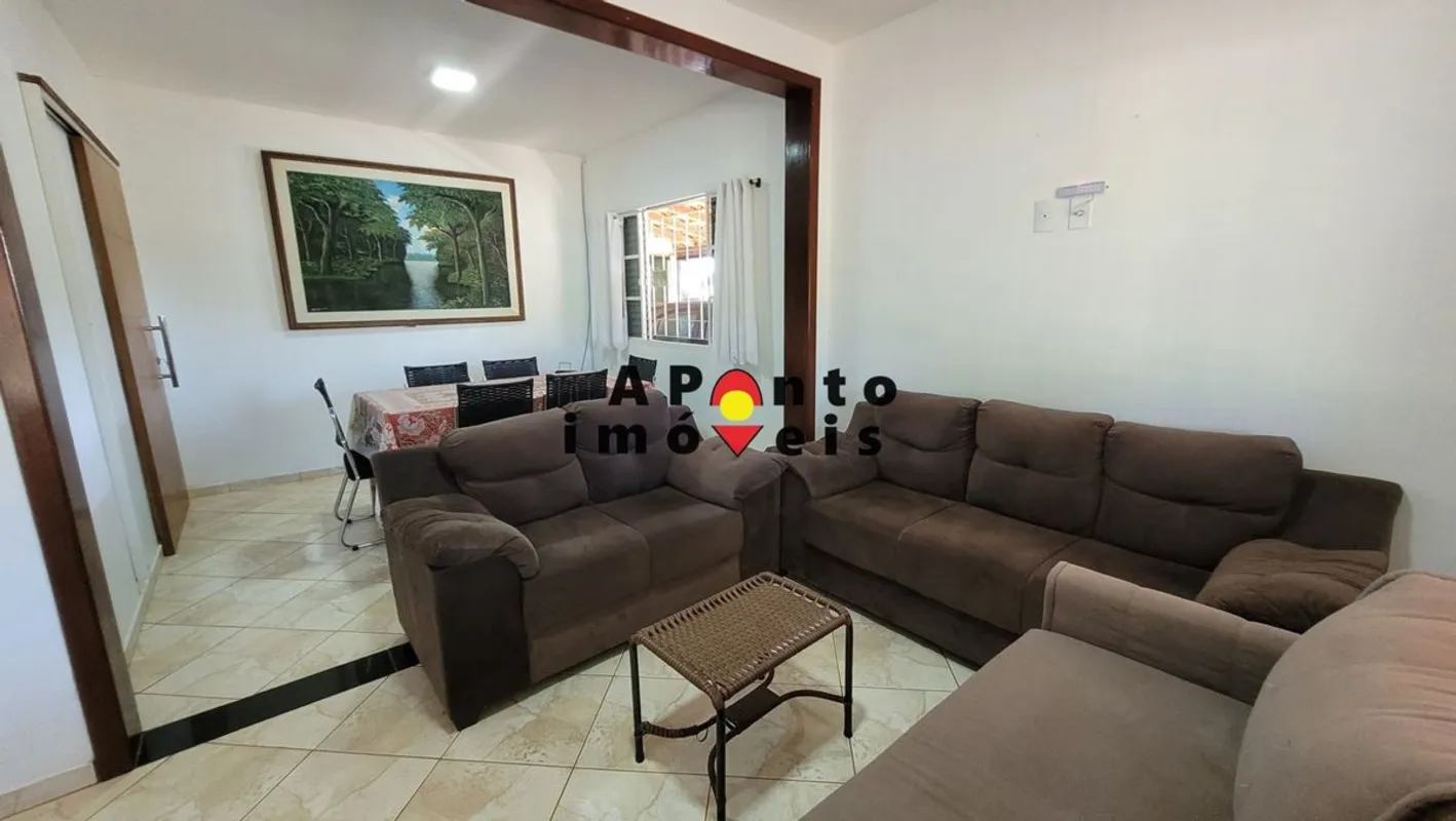 hAPonto Imóveis VENDE:Casa mobiliada no San Francisco II, edificada em terreno d...