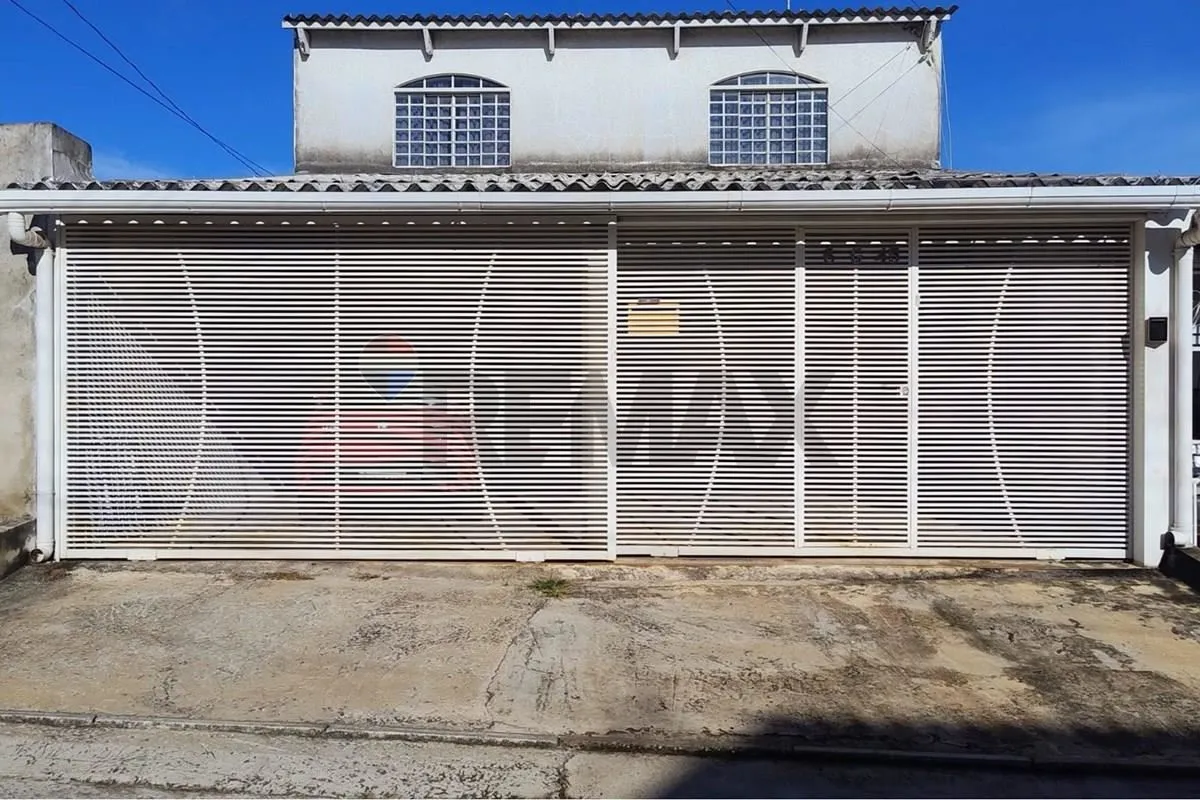 Vendo Sobrado - Setor O : QNO 06 CONJUNTO G - PRÓXIMO AO PARQUE DO SETOR O.Sobra...