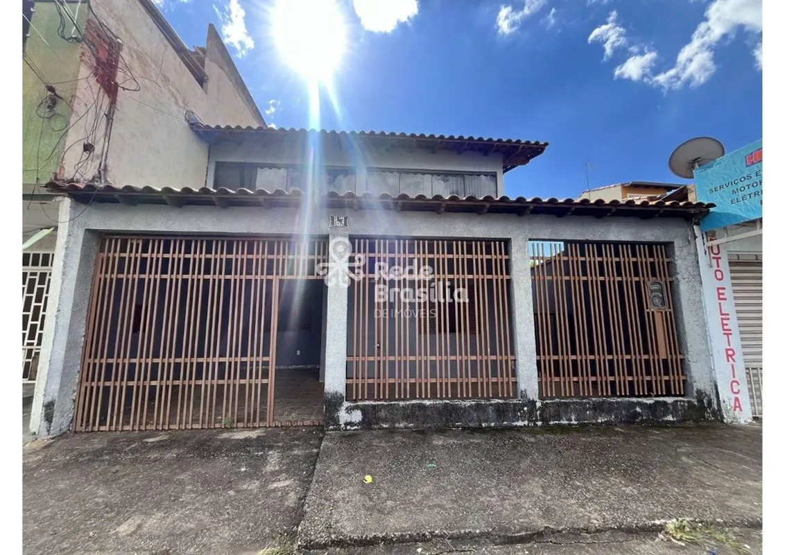Casa à Venda no Setor Oeste - Sobradinho/DF | Espaço, Conforto e Excelente Local...