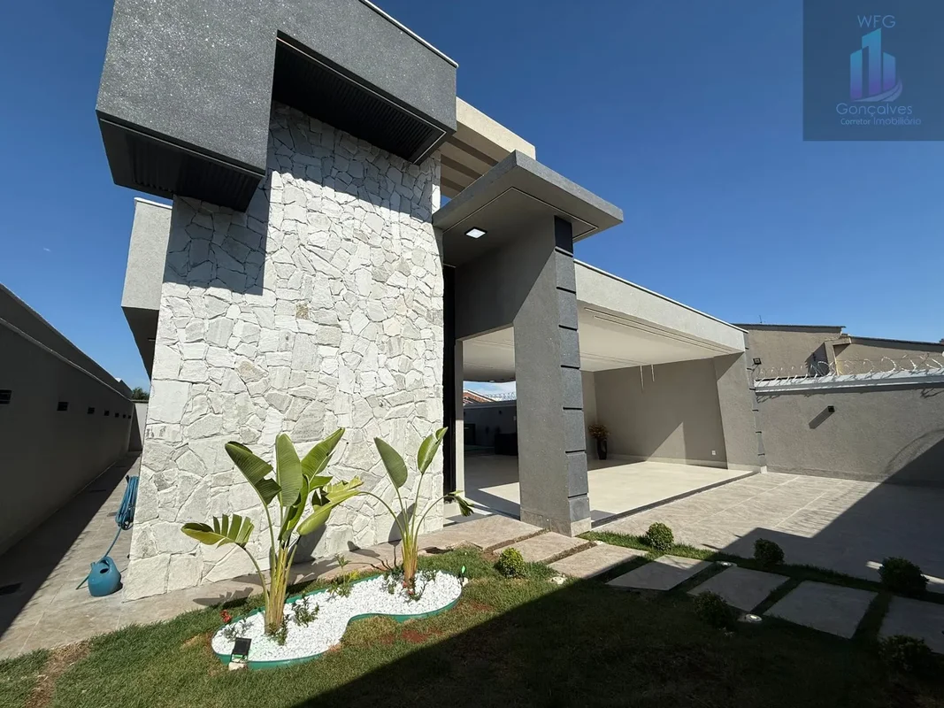 asa Térrea Impecável | 450m² de Terreno | Próxima ao Buriti Shopping e Igreja Mã...