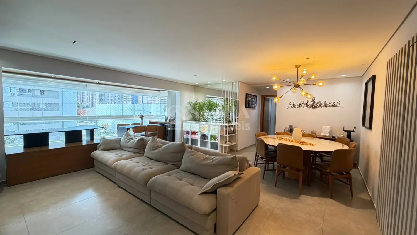 Esse apartamento na quadra 202, ótima localização, próximo a Bancos, supermercad...