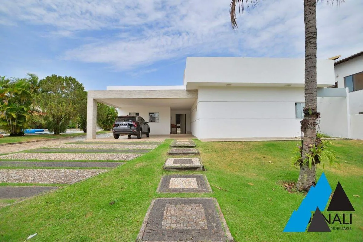 Descubra o conforto e o estilo de viver em uma charmosa casa térrea no Condomíni...