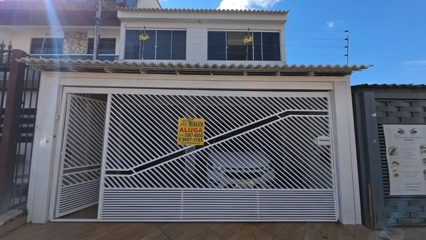 CASA REFORMADA MODERNA 3 QTS, 2 SUITES, ÁREA GOURMET, QNL 18 CONJUNTO A - TAGUAT...