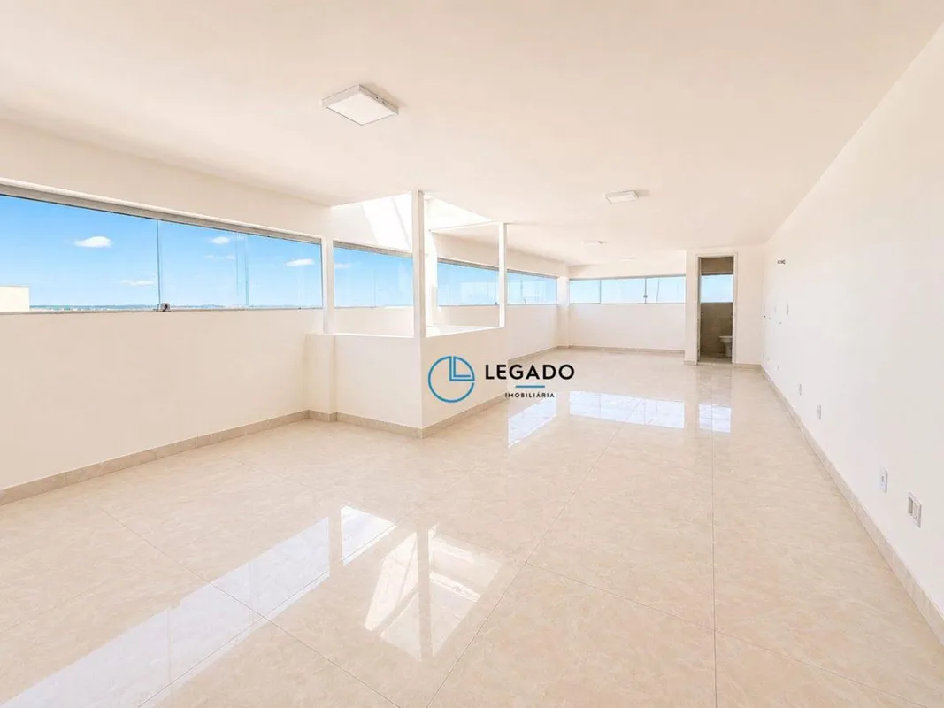 Leve o seu negócio para um endereço de destaque e com excelente visibilidade! Di...