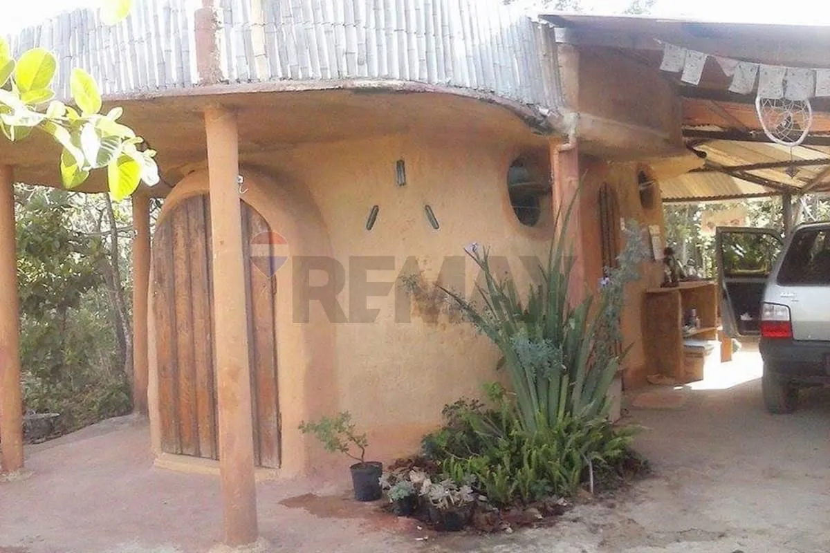 Se você está à procura de uma casa charmosa e aconchegante em Alto Paraíso de Go...