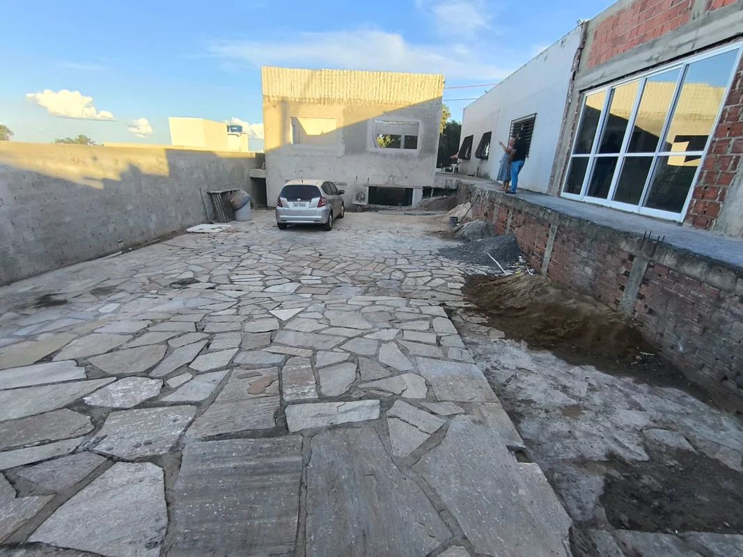 Casa à Venda – Vicente Pires | Rua 24 Excelente oportunidade em em lote amplo de...