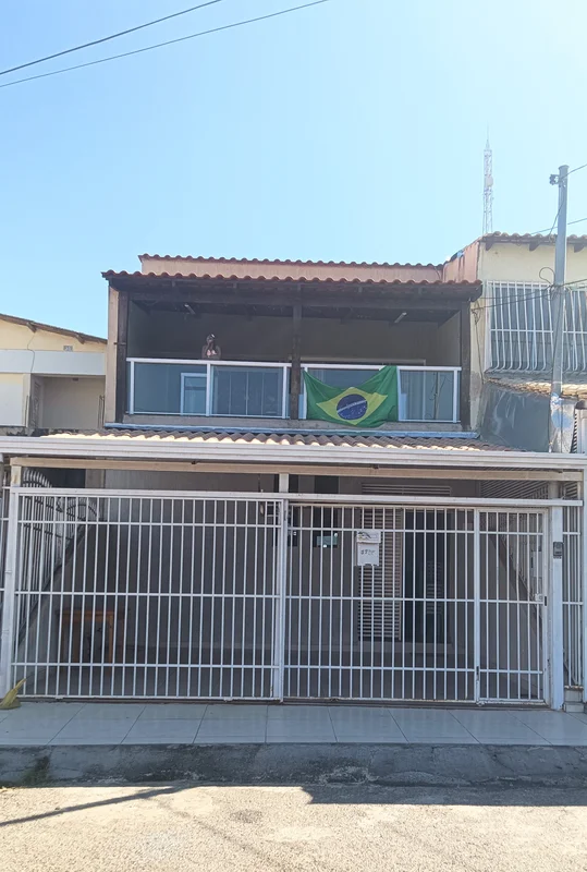 CASA EM SOBRADINHO: QUADRA 2 -CONJUNTO C7.Localizada no prestigiado próximo a de...