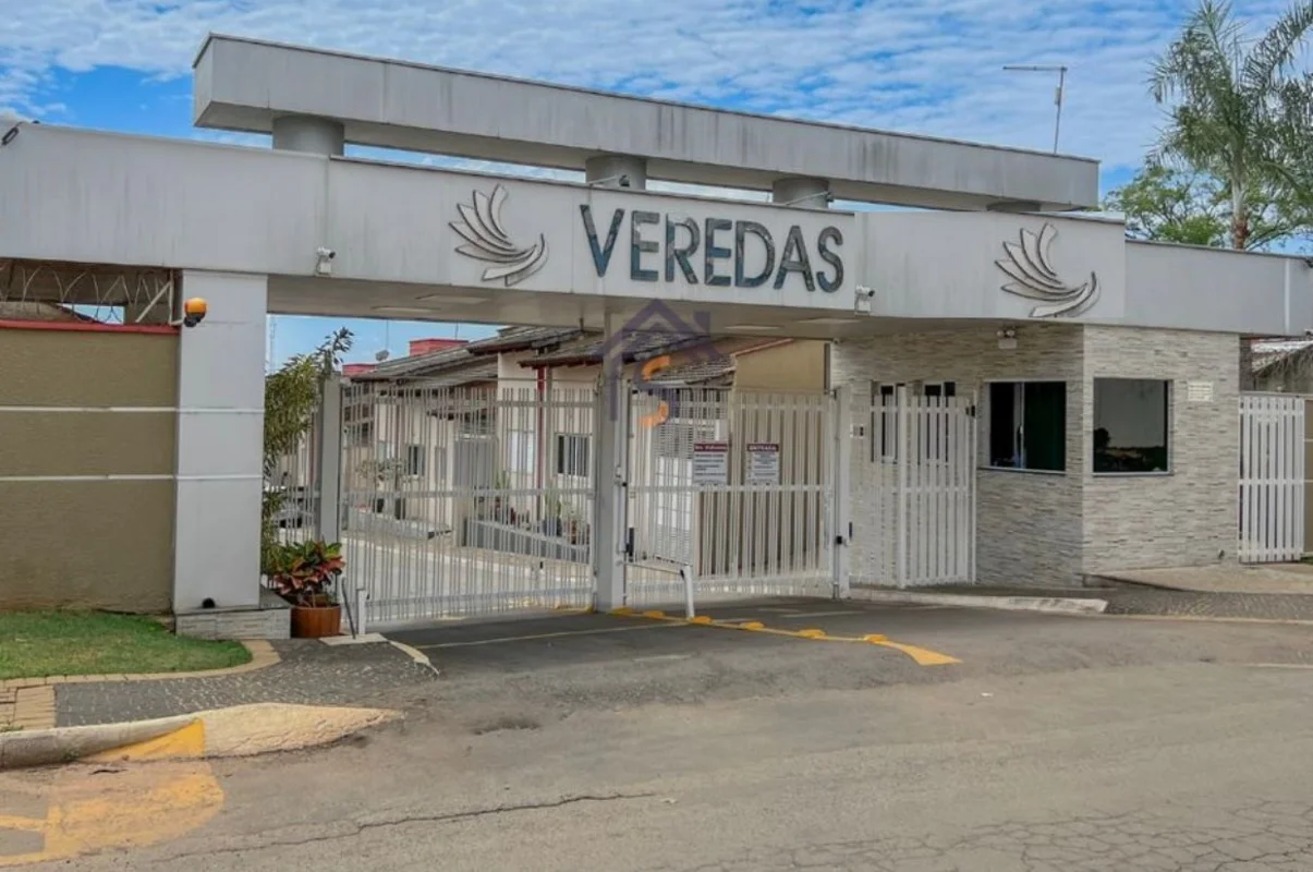 Casa em Condomínio Fechado 3 Quartos – 7 Min do Shopping Flamboyant Característi...