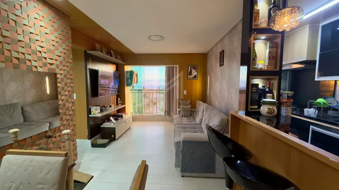 Fernanda Marques vende lindo apartamento reformado e pronto para morar em Samamb...