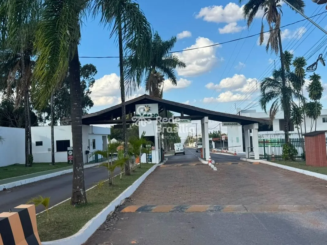 Apresentamos este lote de 800 m² em uma das regiões mais valorizadas e desejadas...