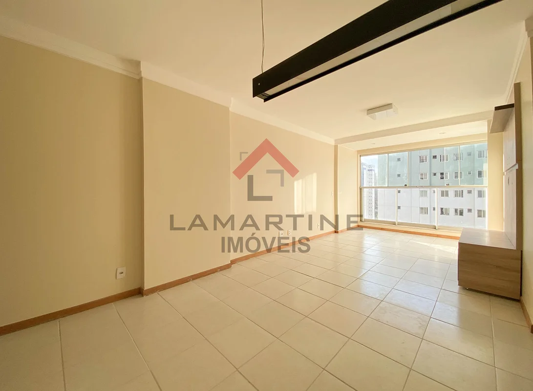 Este apartamento de 110m² (aproximadamente) combina conforto, funcionalidade e q...
