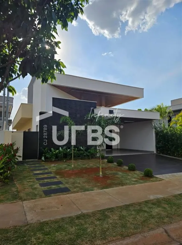 COD U-0028031 - Casa dos Sonhos no Parqville Jacarandá: Luxo, Conforto e Exclusi...