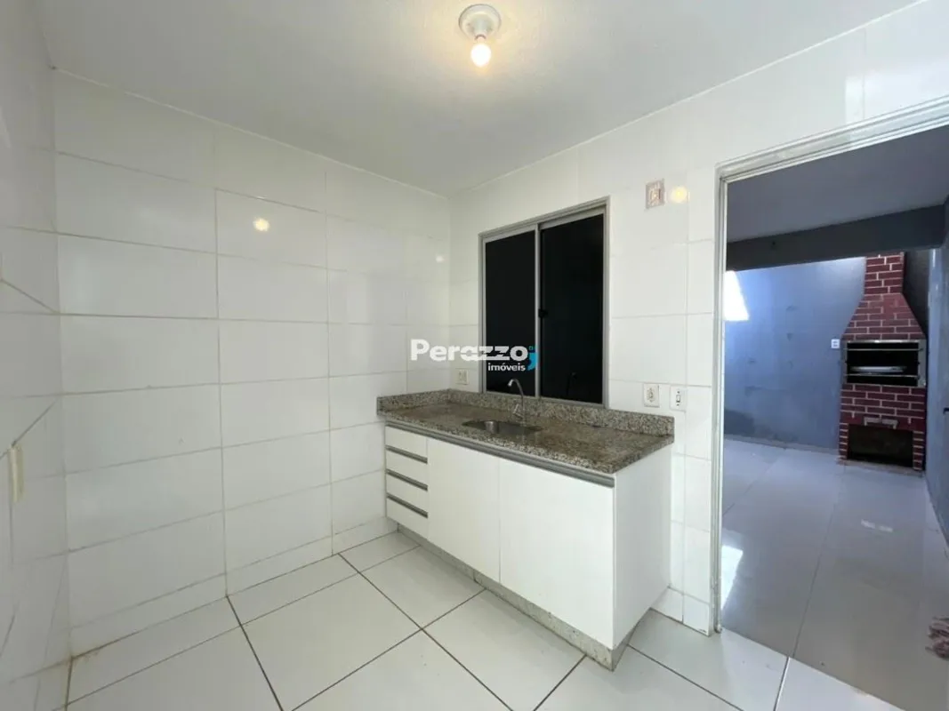 Excelente Casa de 2 Quartos com Ambientes Bem Distribuídos em uma das Melhores L...