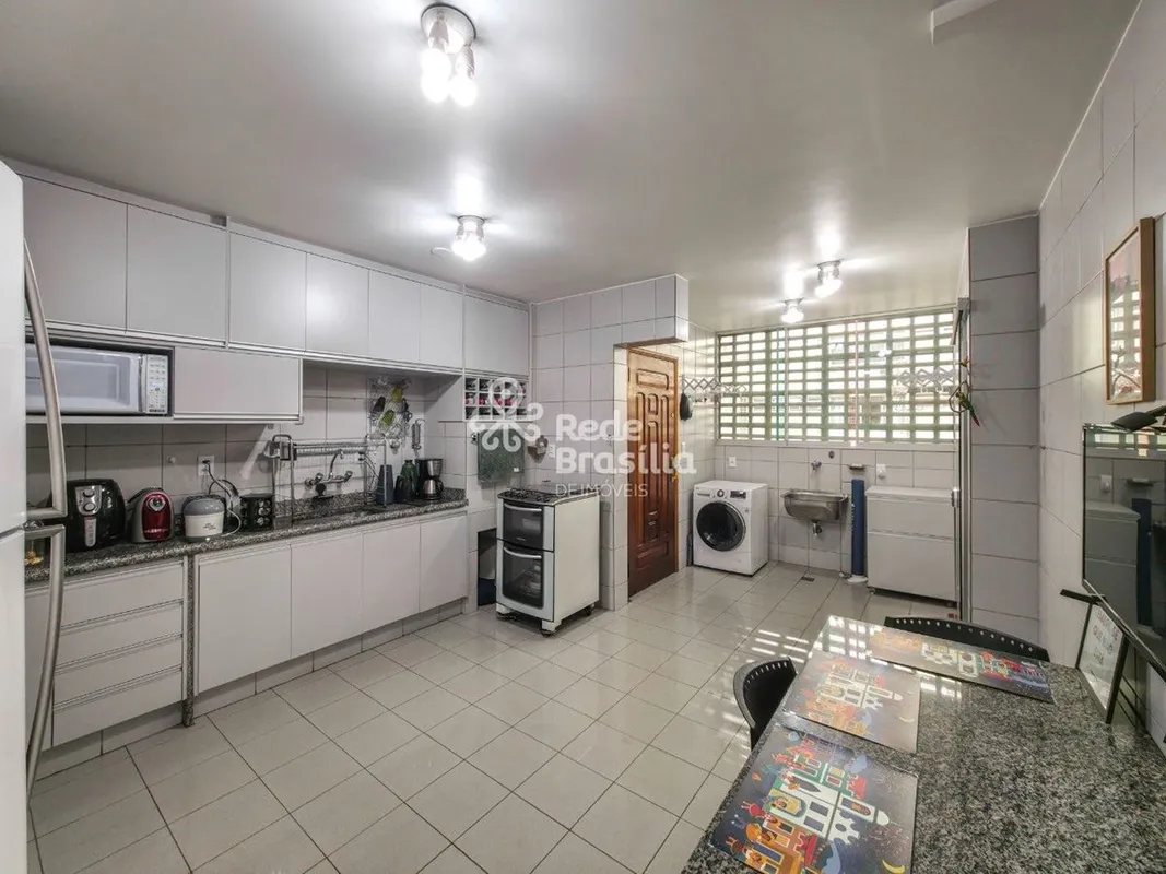 SQS 302 - Asa Sul.Uma excelente oportunidade para quem busca morar bem e com qua...