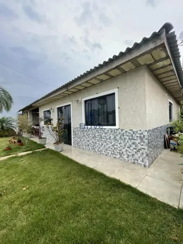 Casa na Ponte Alta Norte, em condomínio fechado, com amplo terreno, ambientes in...