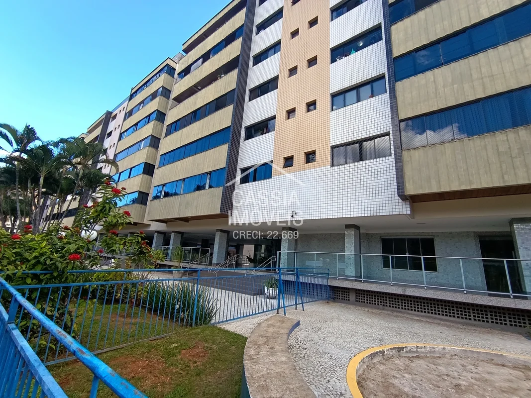 Localizado na SQN 211 Bloco D, no coração da ASA NORTE, este charmoso apartament...
