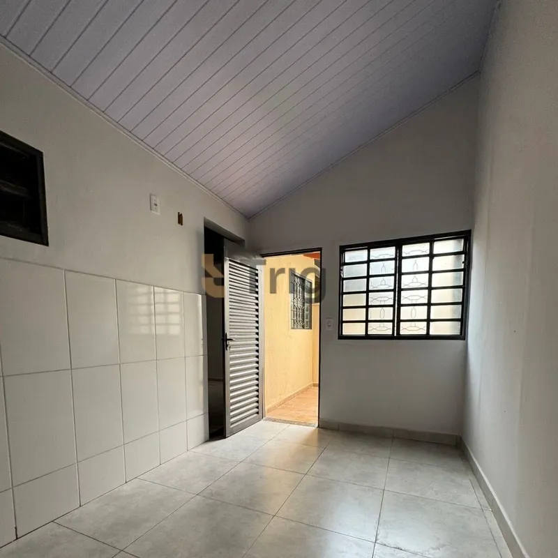 Apartamento térreo com 35 m², prático e funcional, ideal para quem busca confort...