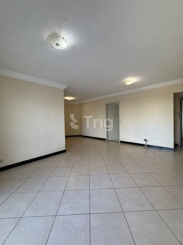 Apartamento com 120 m² de área privativa, muito bem localizado no Residencial Ar...