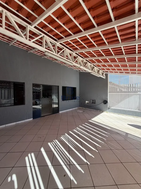 Casa no Setor Central do Gama, com ambientes amplos, excelente distribuição inte...