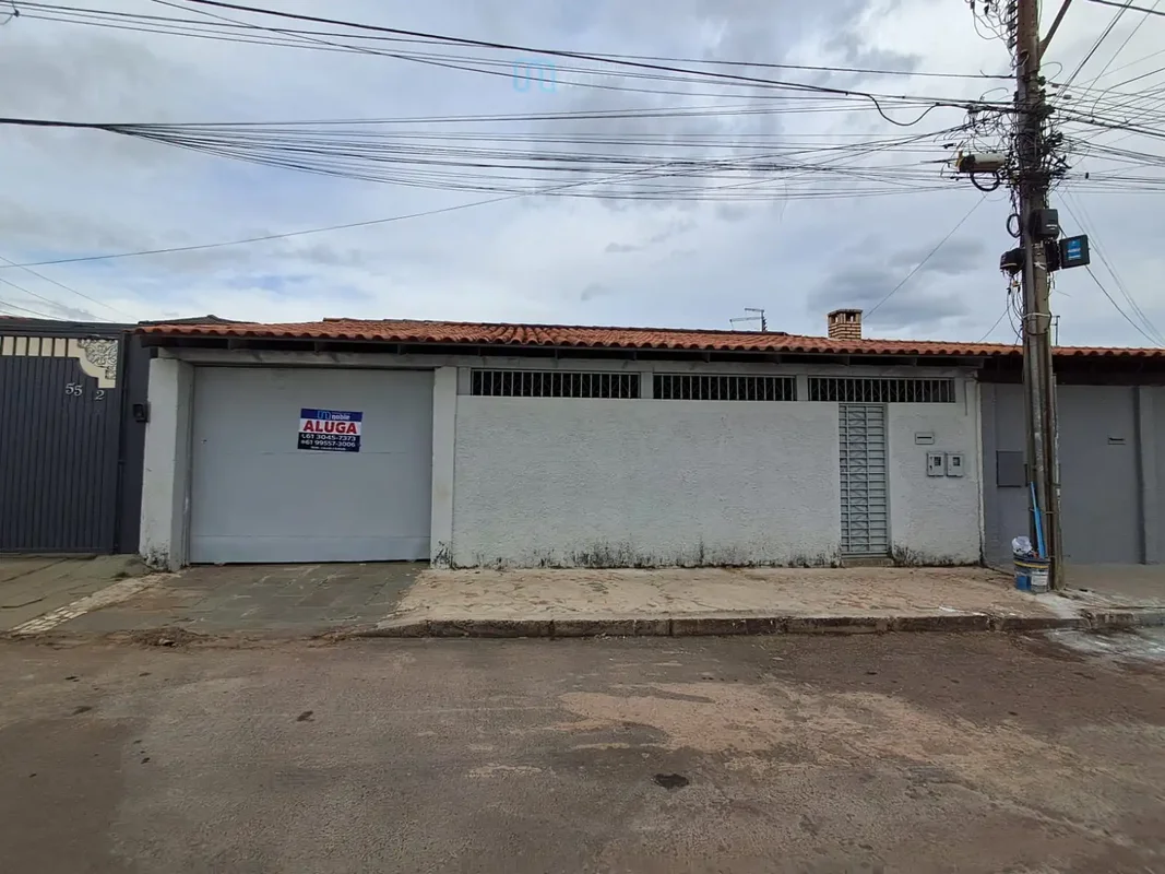  CASA 03 QUARTOS COM SUÍTE – SETOR OESTE – GAMA/DFA Imobiliária Noble disponibil...