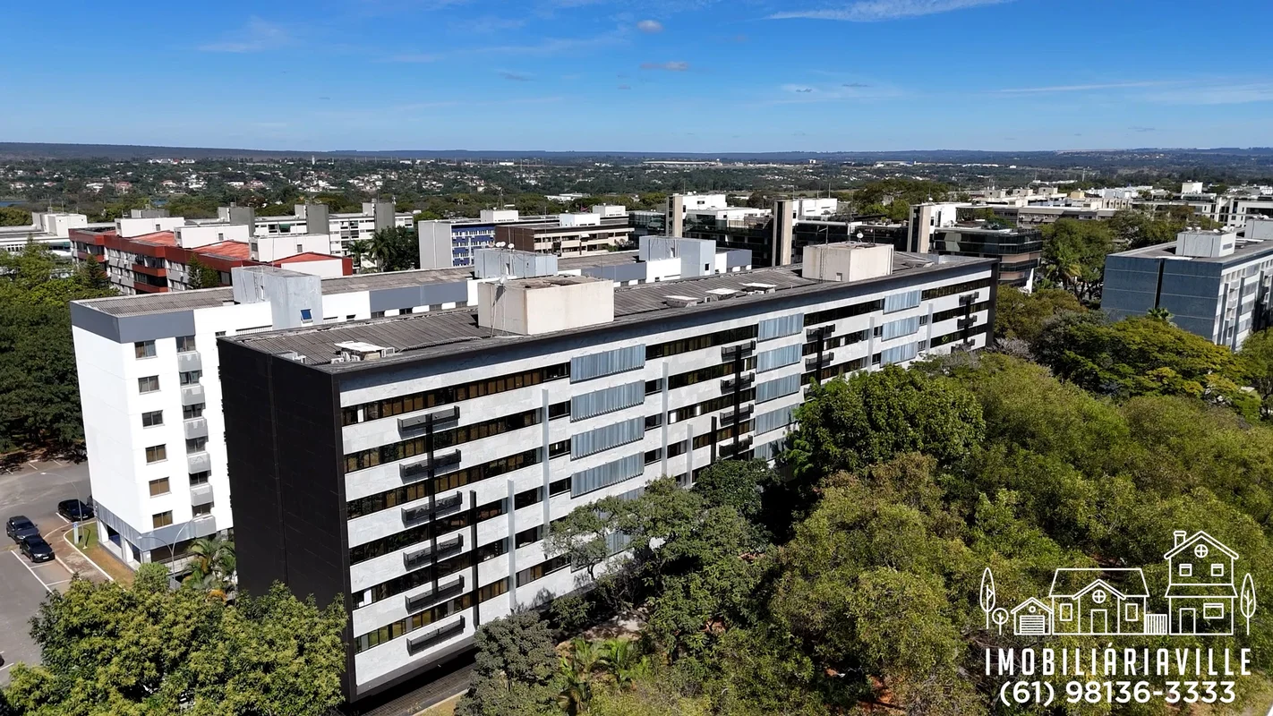 A Imobiliária Ville traz com Exclusividade este Belo apartamento, numa das MELHO...