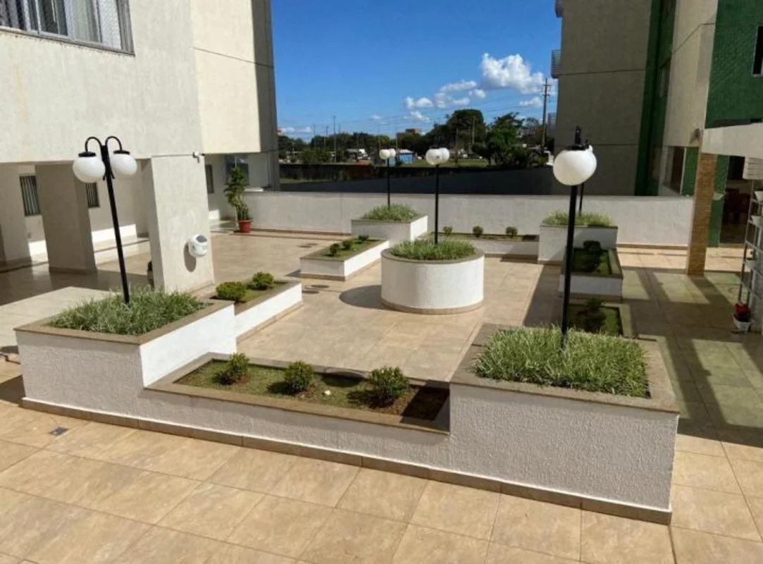 Descubra um encantador apartamento à venda na QS 5 Rua 120, Costa Azul, Aguas Cl...