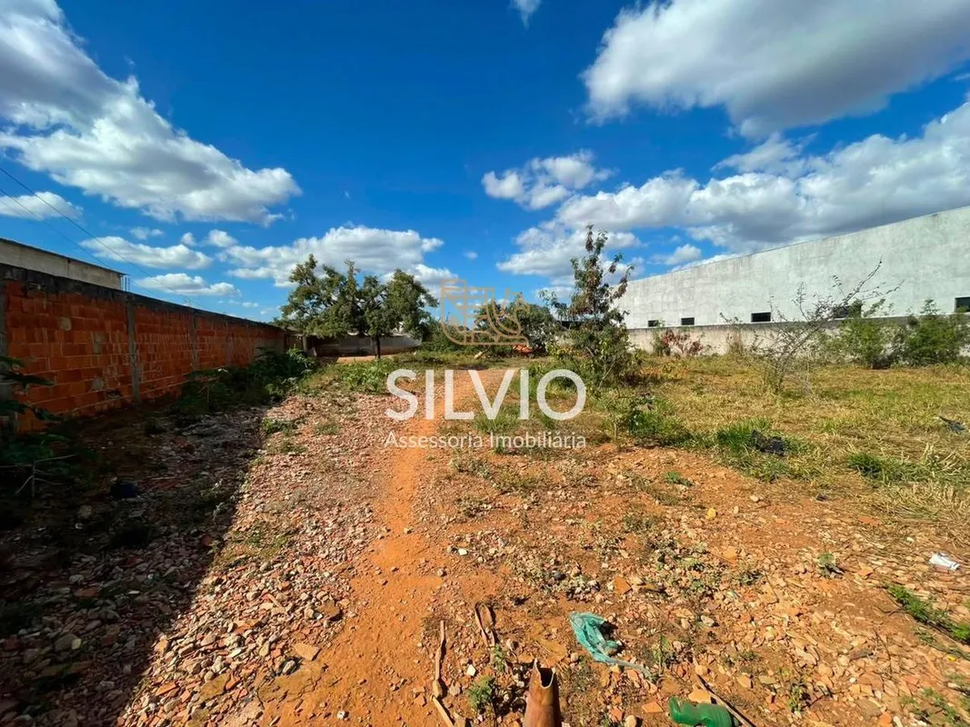 Excelente Terreno de 1.600m² AR 13 Sobradinho II Uma excelente oportunidade para...