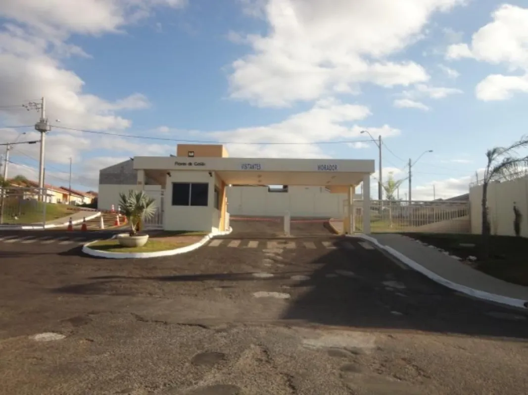 Casa em Condomínio Fechado para Alugar ? Flores de Goiás Conforto, segurança e l...