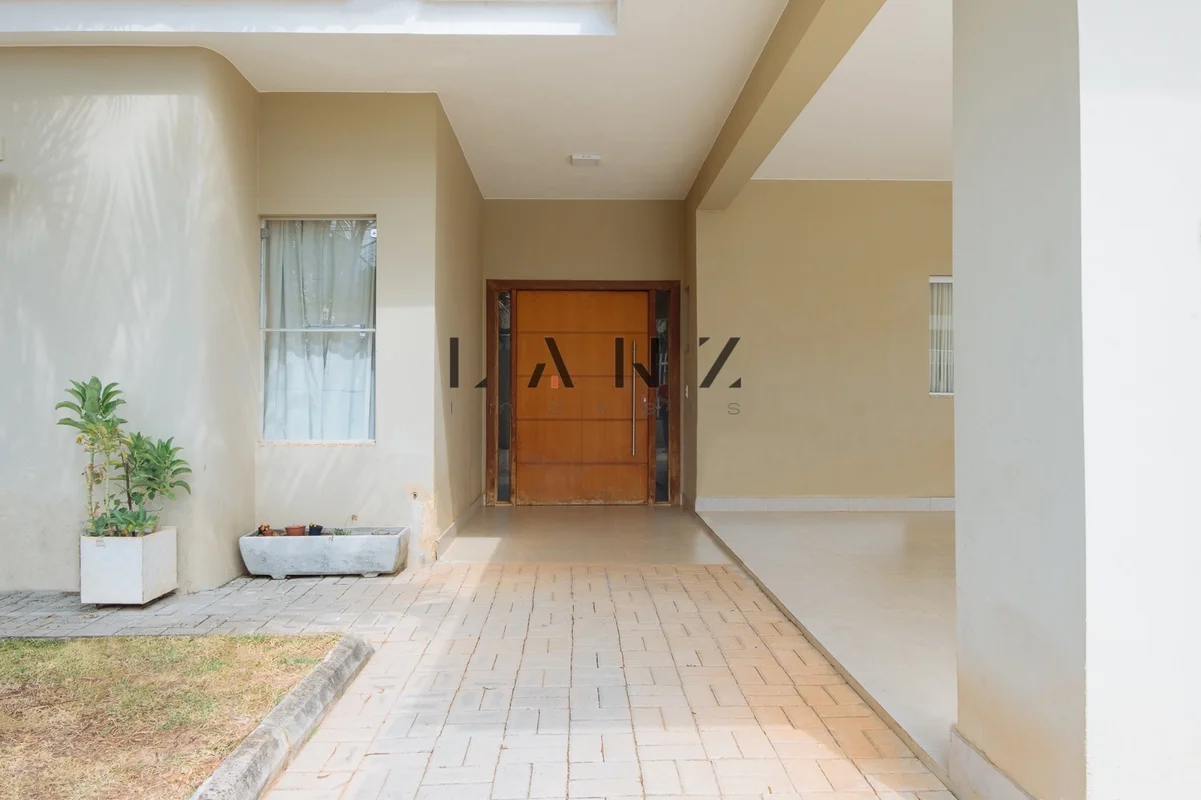 Lanzimvóeis Vende | www.lanzimoveis.com.br | Siga instagram - @lanzimoveis Permu...