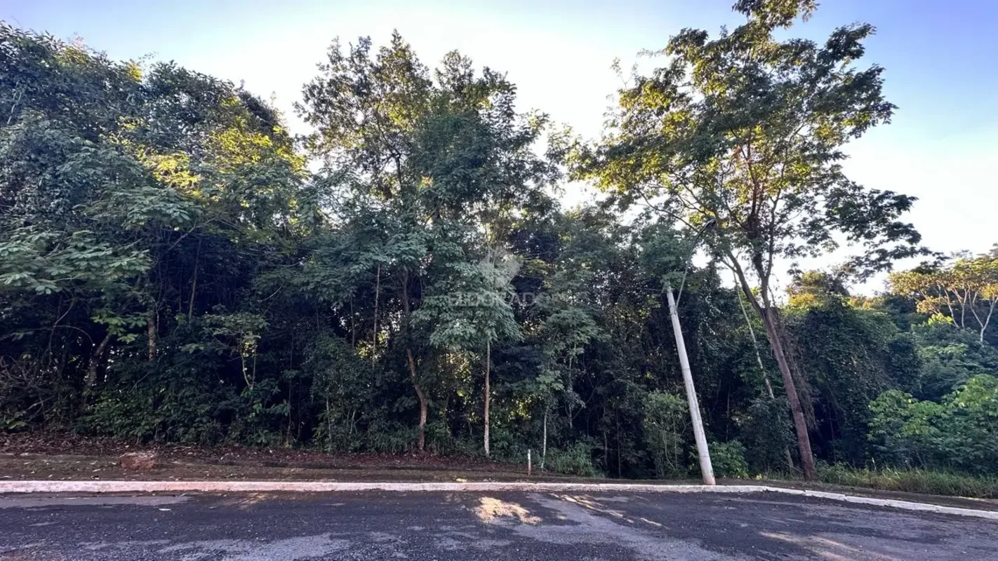 Oportunidade única em Brasília: lote residencial de 1.768,58 m² no Residencial S...