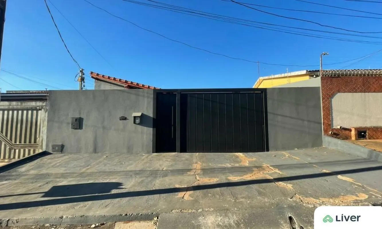 Kitnet para Locação no Jardim Adriana- 01 Suíte- Área de Serviço Coberta- 01 Vag...