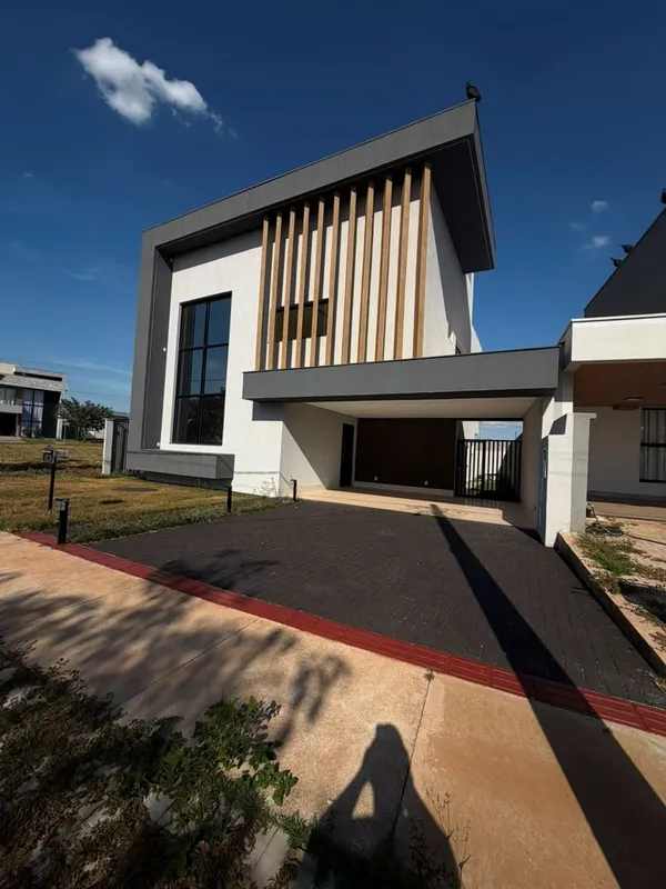 Sobrado de Alto Padrão à Venda - ParqVille Jacarandá | Aparecida de Goiânia - GO...