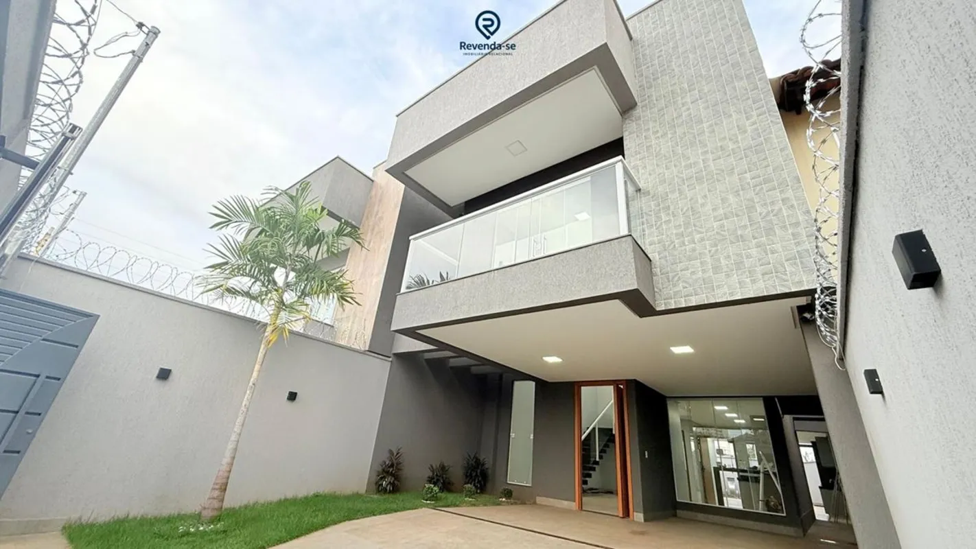 Sobrado Exclusivo no Jardim América - Sofisticação e Conforto! Destaques do Imóv...