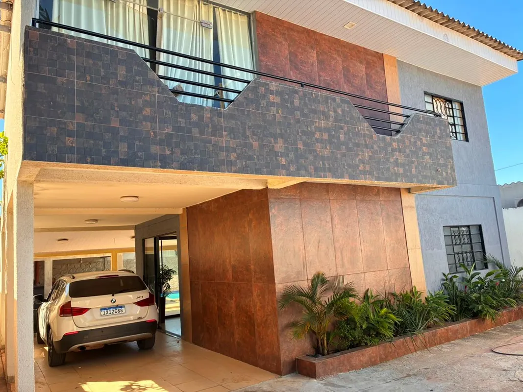 Sobrado Reformado com 4 quartos piscina e área gourmet-4 quartos sendo 1 suíte -...