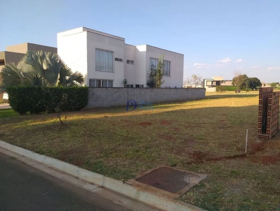 Lote Disponível Portal do sol GreenÁrea total: 406m²- Oportunidade!EXCELENTE LOC...
