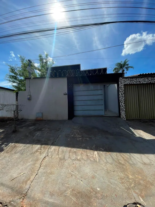 ?? Casa Térrea à Venda em Trindade – Excelente Oportunidade!Se você procura conf...