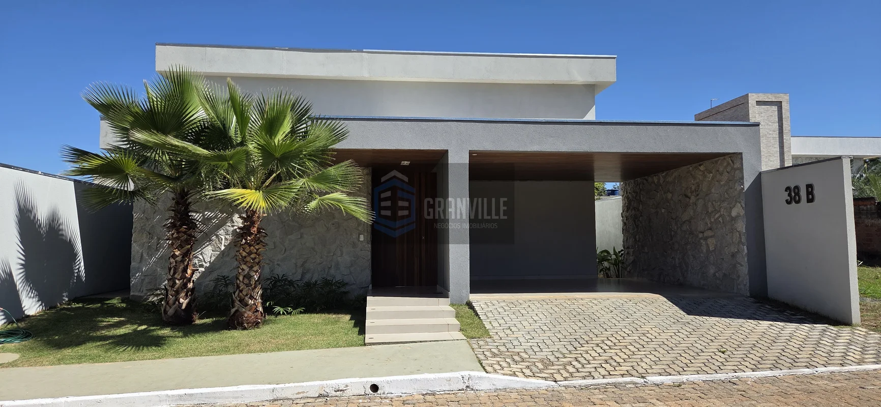 Se você busca uma residência que alie arquitetura contemporânea, engenharia prec...