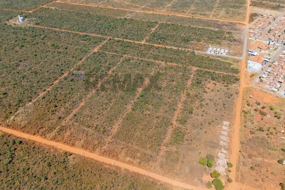 Terreno à venda no coração de Planaltina - Goiás! Localizado no Residencial Parq...