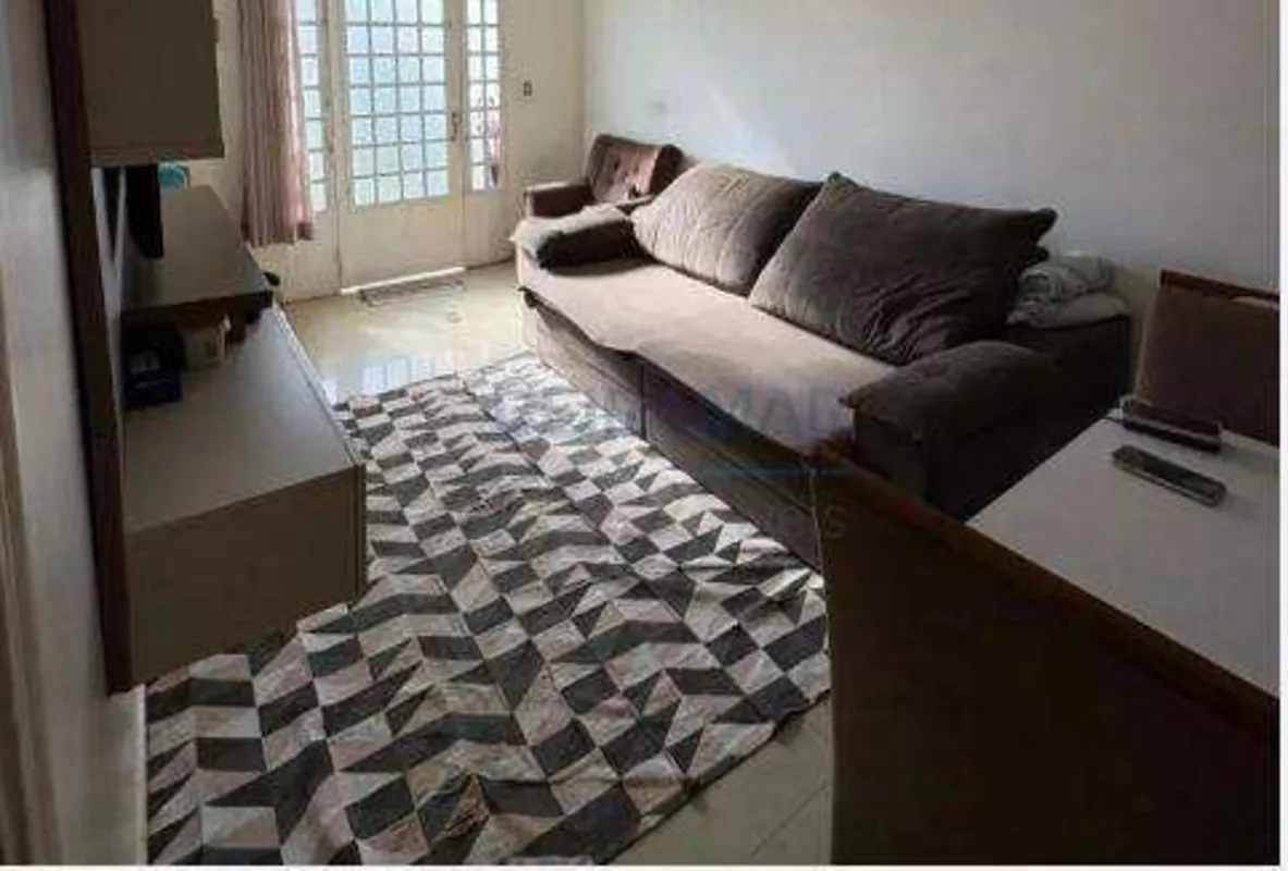 Se você procura uma casa aconchegante, funcional e pronta para morar, esta é uma...