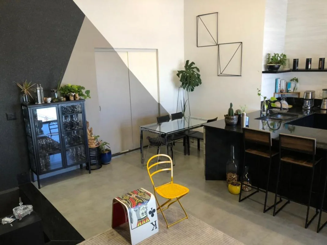 Sobrado | 220m² | Casa + Apartamento | Areal – QS 5Excelente oportunidade para q...