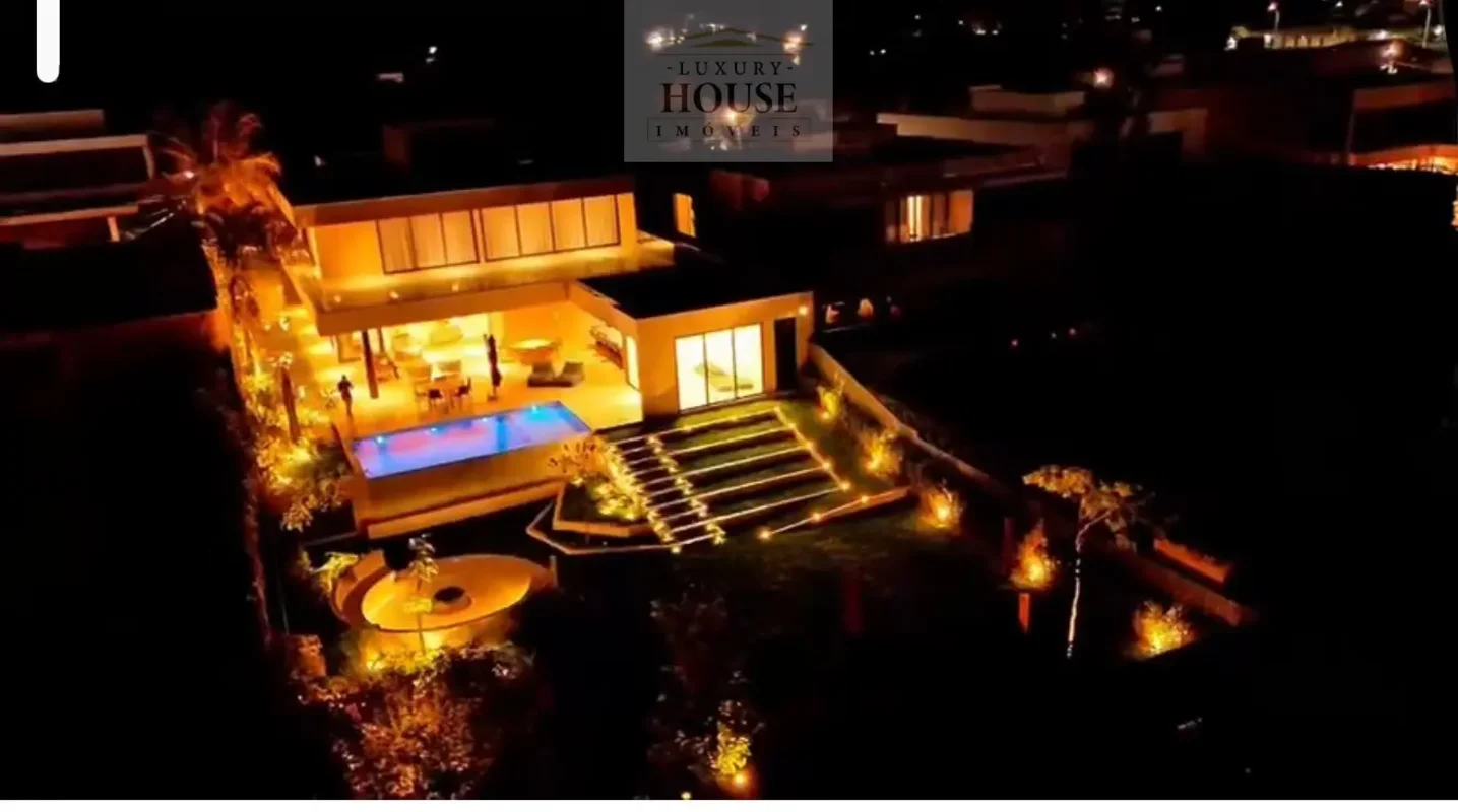 DESCRIÇÃO DO IMÓVELCasa com 6 quartos sendo 5 suítes à venda na SHIS QI 7, Lago ...