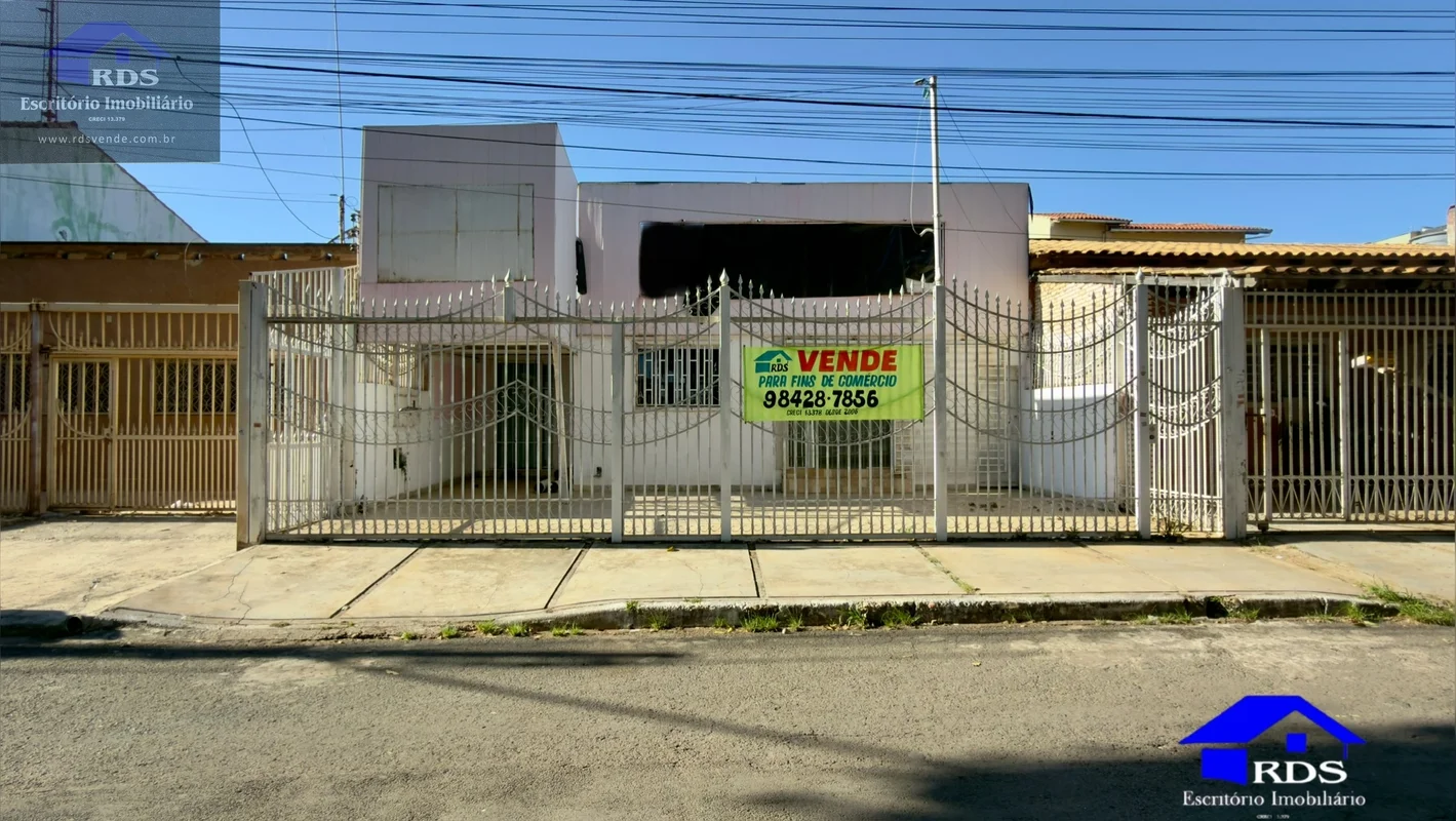 Excelente oportunidade para o seu negocio .Localizada na quadra 37 setor central...