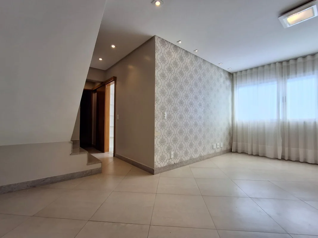 TOP IMOBILIÁRIA DISPONIBILIZA PARA LOCAÇÃORES. JOSÉ MARIA RIBEIRO 108 m²EXCELENT...