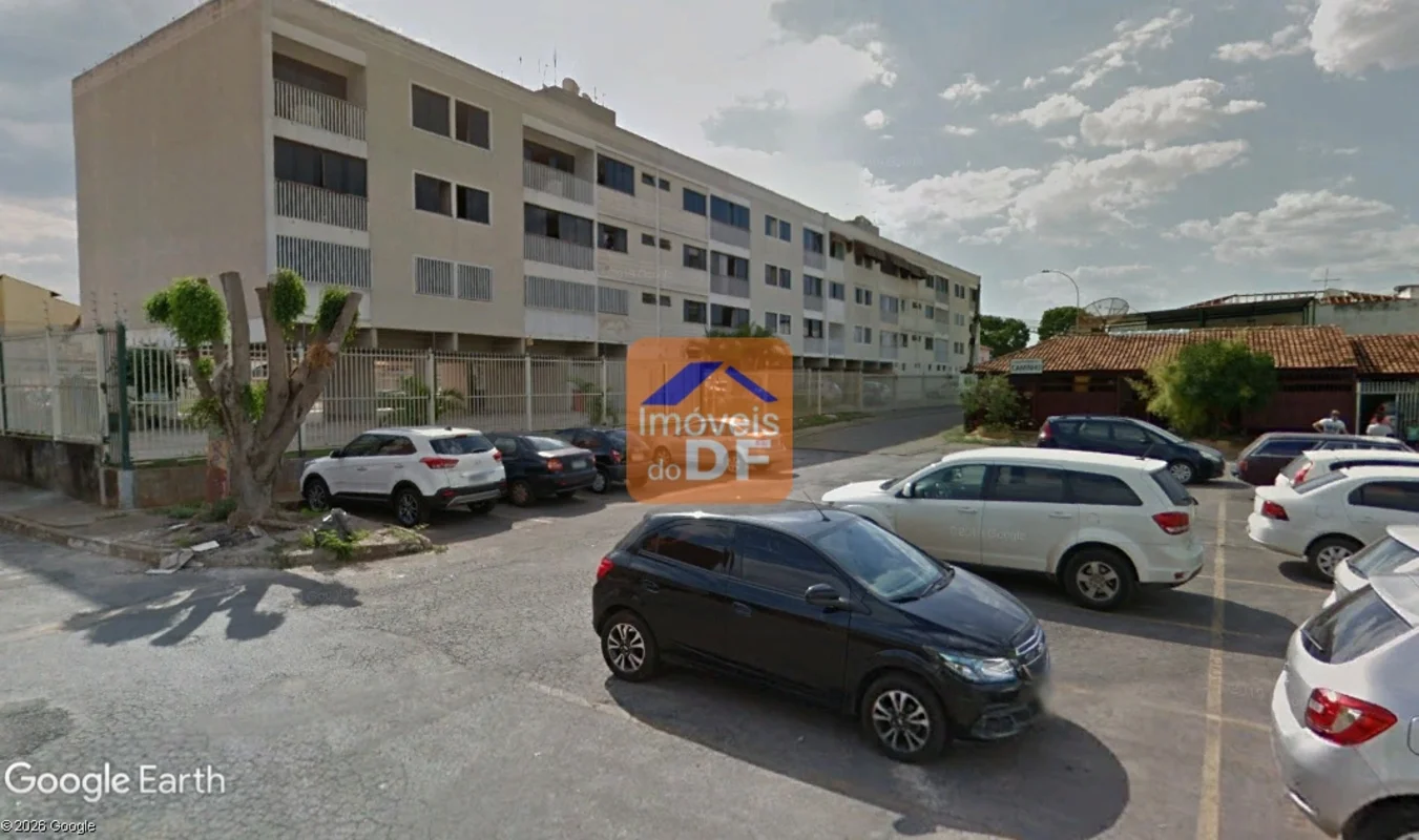 QI 07, bloco E, Guará, CEP 71020056- Apto de 100 m², sendo 3 quartos e 1 suíte- ...