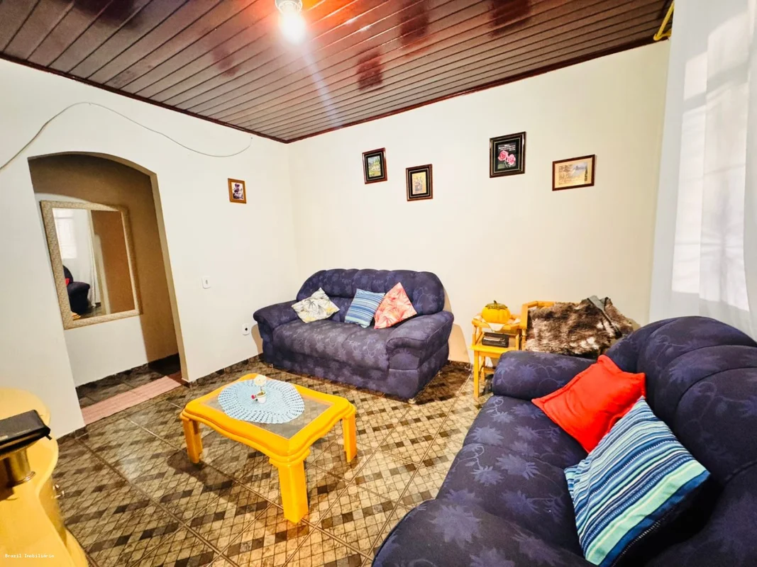 ?? Casa à Venda – Qr 315 H 32 | Santa Maria/DFExcelente oportunidade para quem b...
