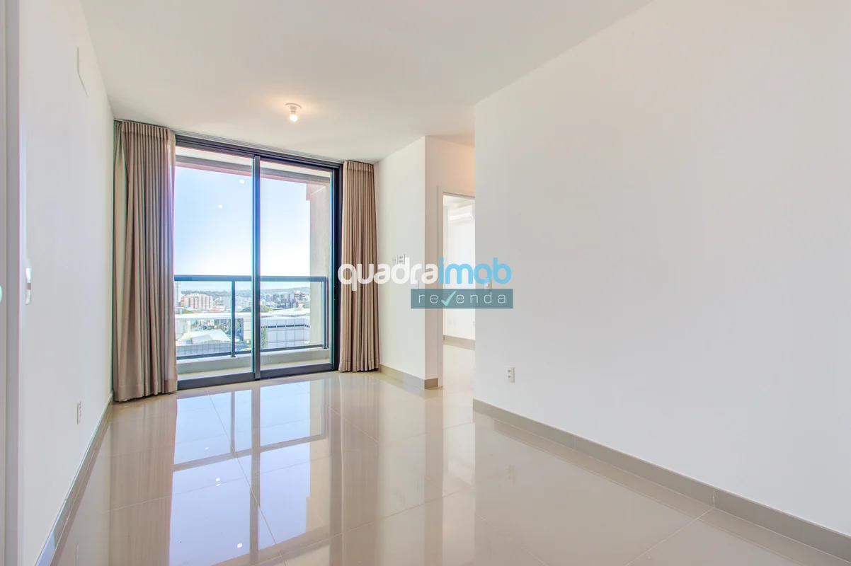 Apartamento moderno e pronto para morar!São 2 quartos, sendo 1 suíte, com ambien...