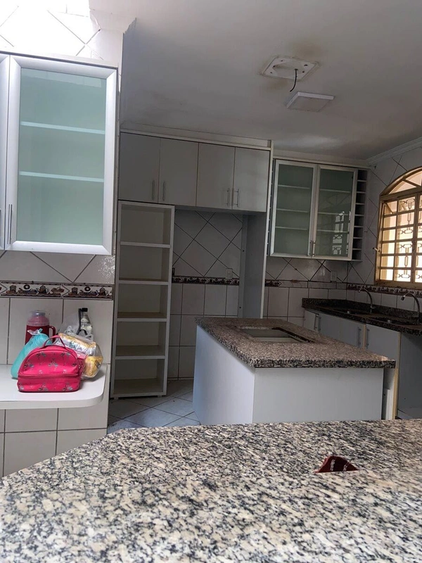 Casa com Grande Potencial para Reforma – 711 SulExcelente oportunidade para quem...