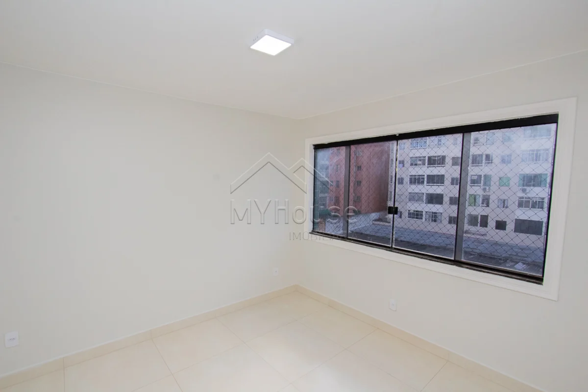 EXCELENTE APARTAMENTO NO RESIDENCIAL ANDREIA NA CNB 11 DISPONÍVEL PARA LOCAÇÃO ,...