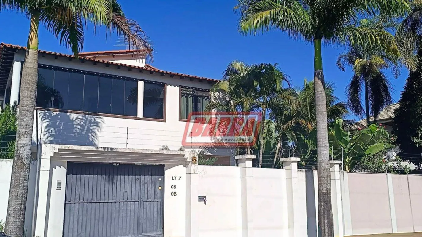 1. Resumo3 Dormitórios, sendo 1 suíte comum e 1 suíte master com closet e hidrom...