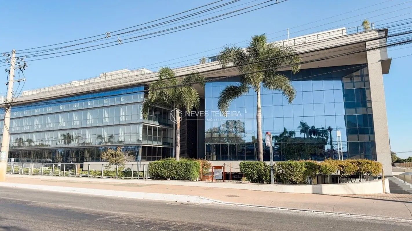 NEVES TEIXEIRA IMÓVEIS ALUGAExcelente sala comercial no Praça Capital, com 34,48...